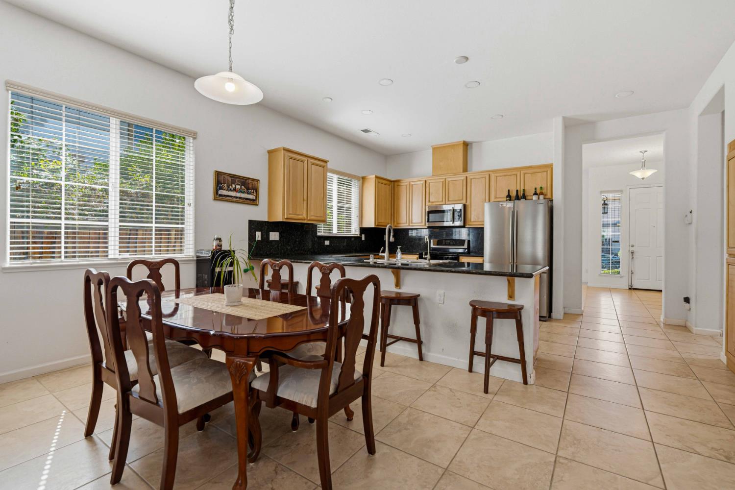 9417 California Oak Cir, Patterson, CA 95363