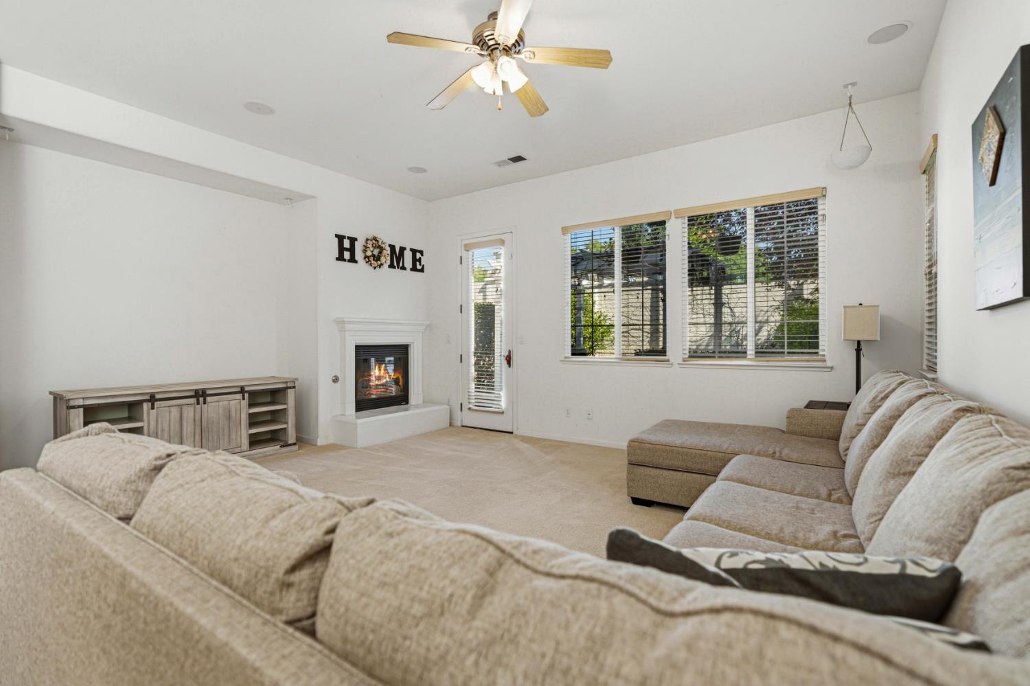 9417 California Oak Cir, Patterson, CA 95363