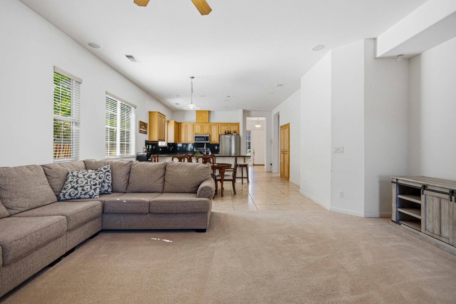 9417 California Oak Cir, Patterson, CA 95363