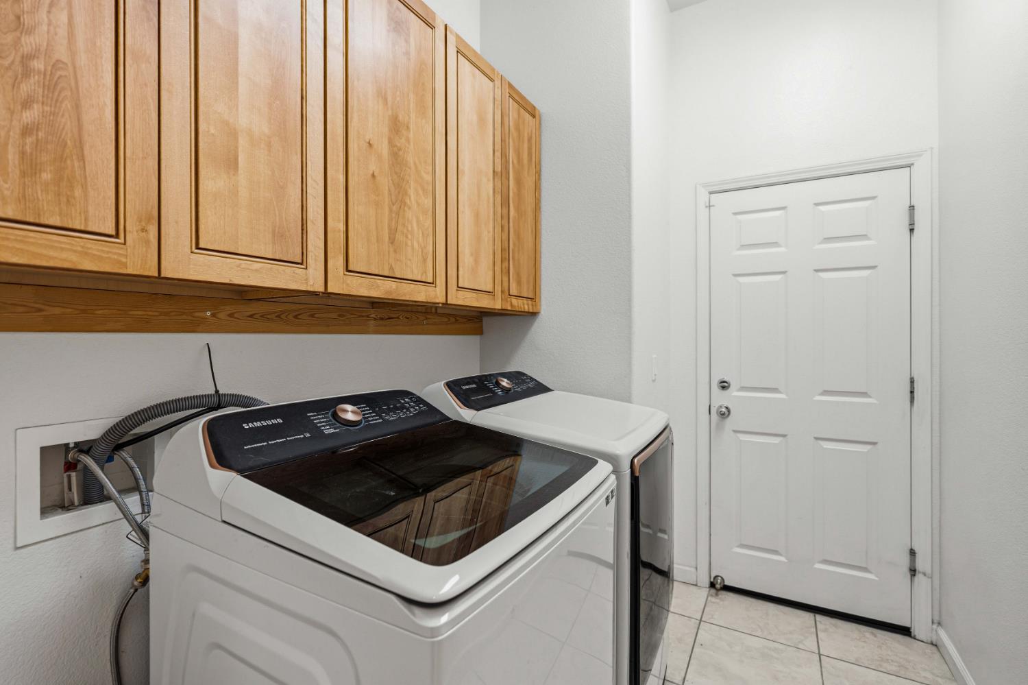 9417 California Oak Cir, Patterson, CA 95363
