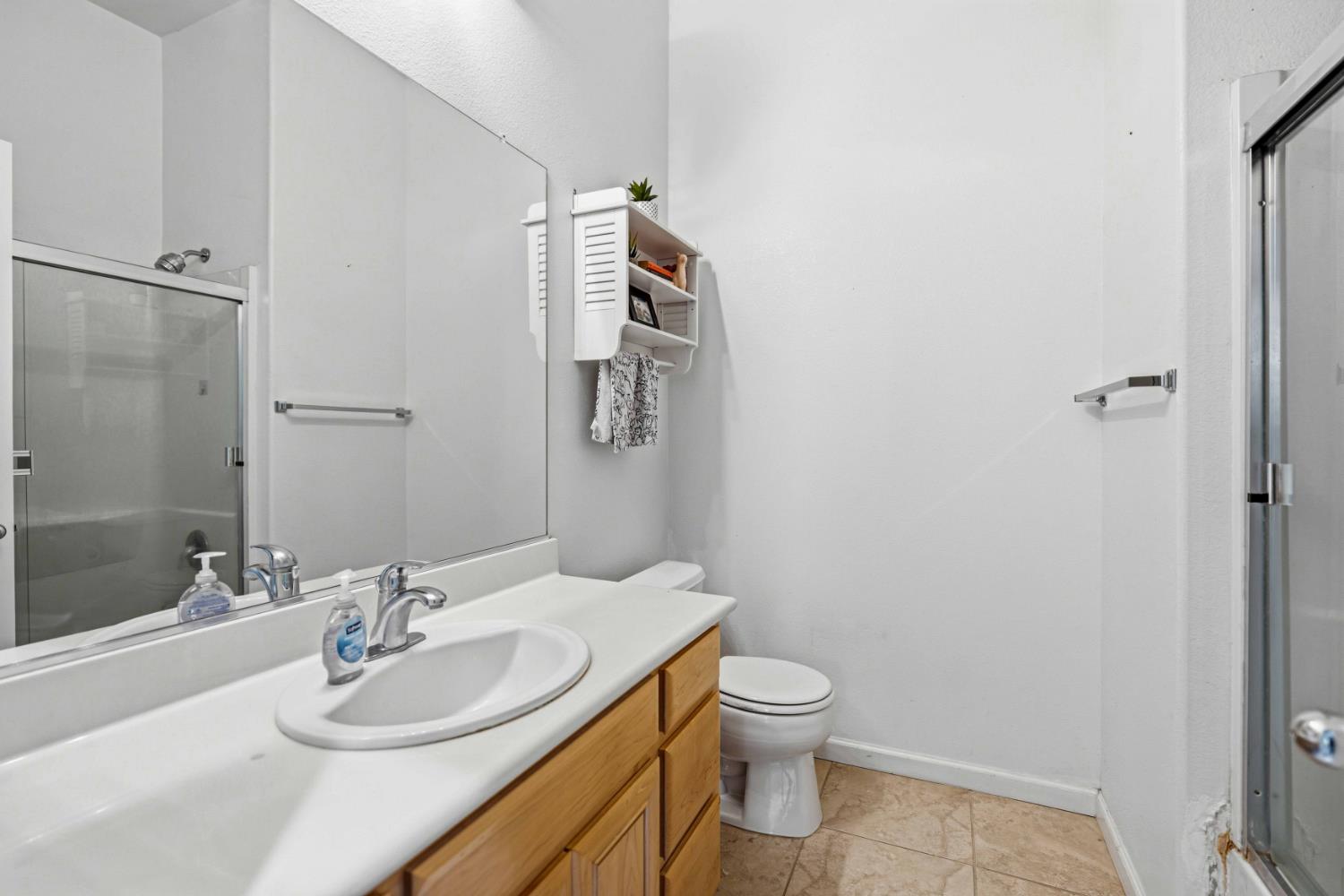 9417 California Oak Cir, Patterson, CA 95363