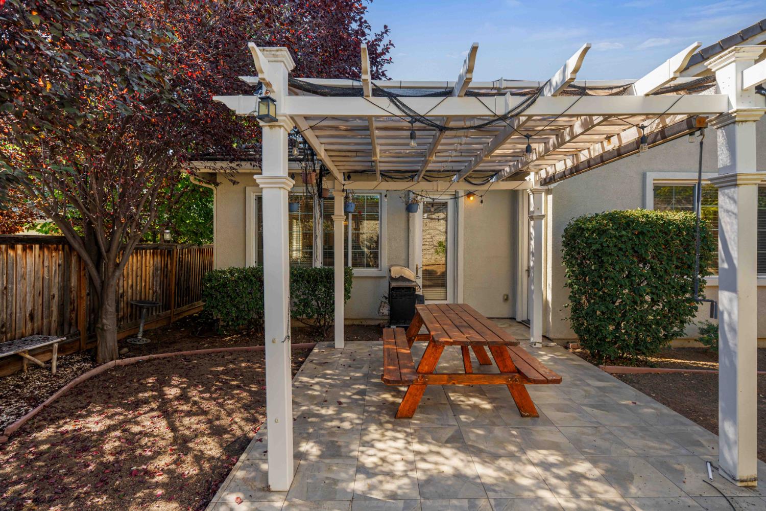 9417 California Oak Cir, Patterson, CA 95363