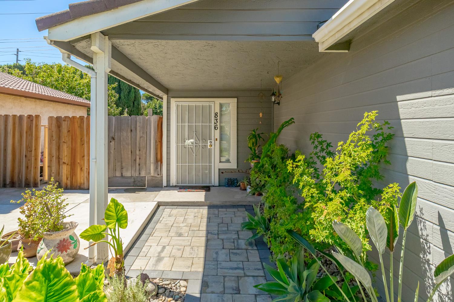836 Winery Way, Modesto, CA 95356