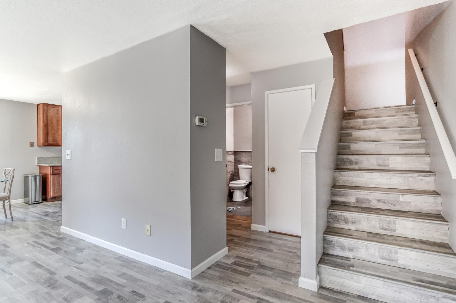 836 Winery Way, Modesto, CA 95356