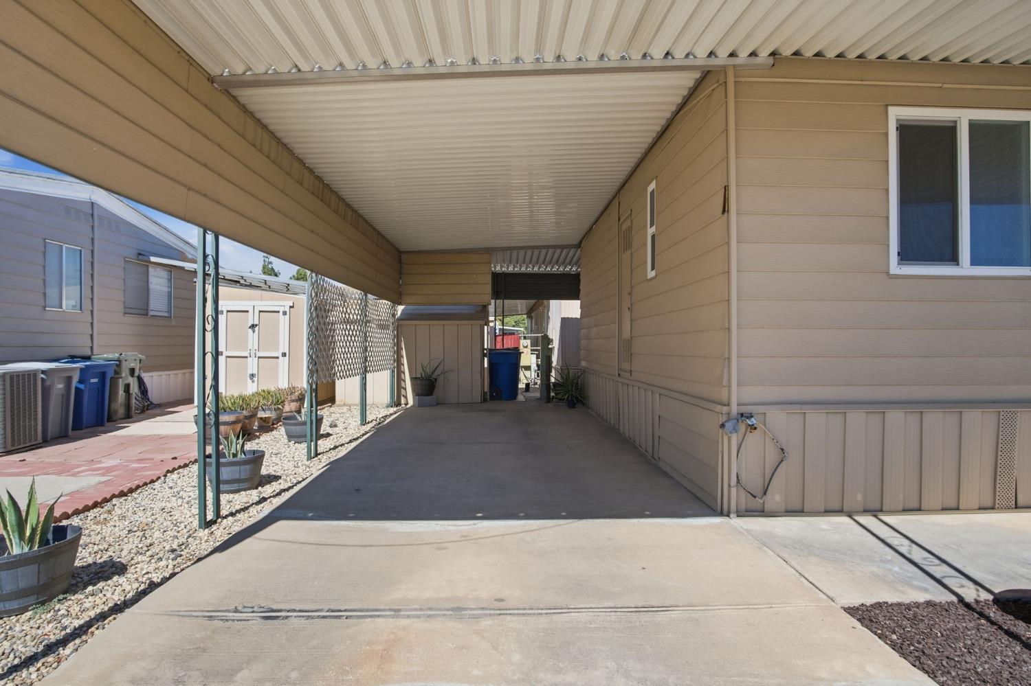 2240 Golden Oak Lane #94, Merced, CA 95341