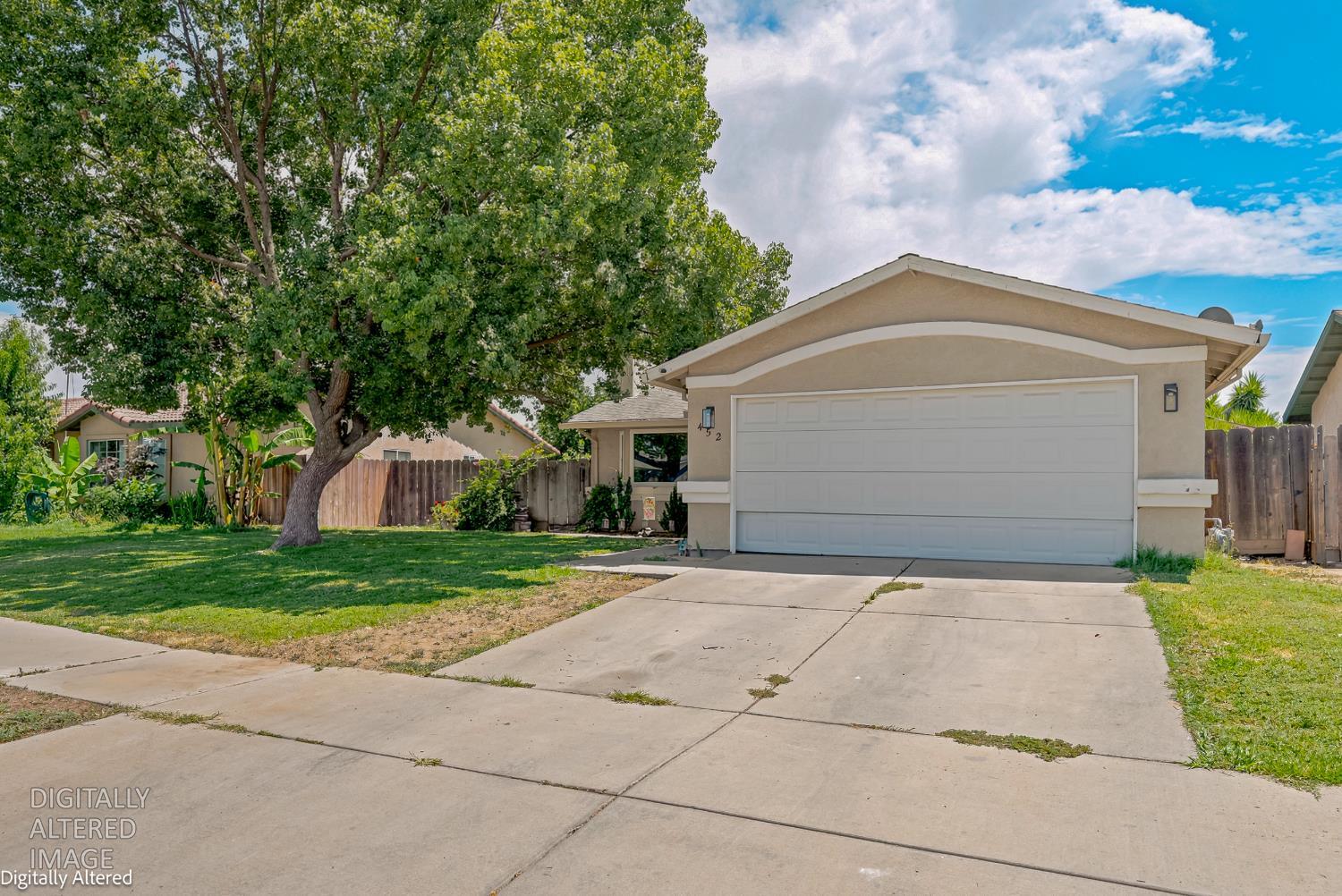 452 Las Brisas Ct, Merced, CA 95341