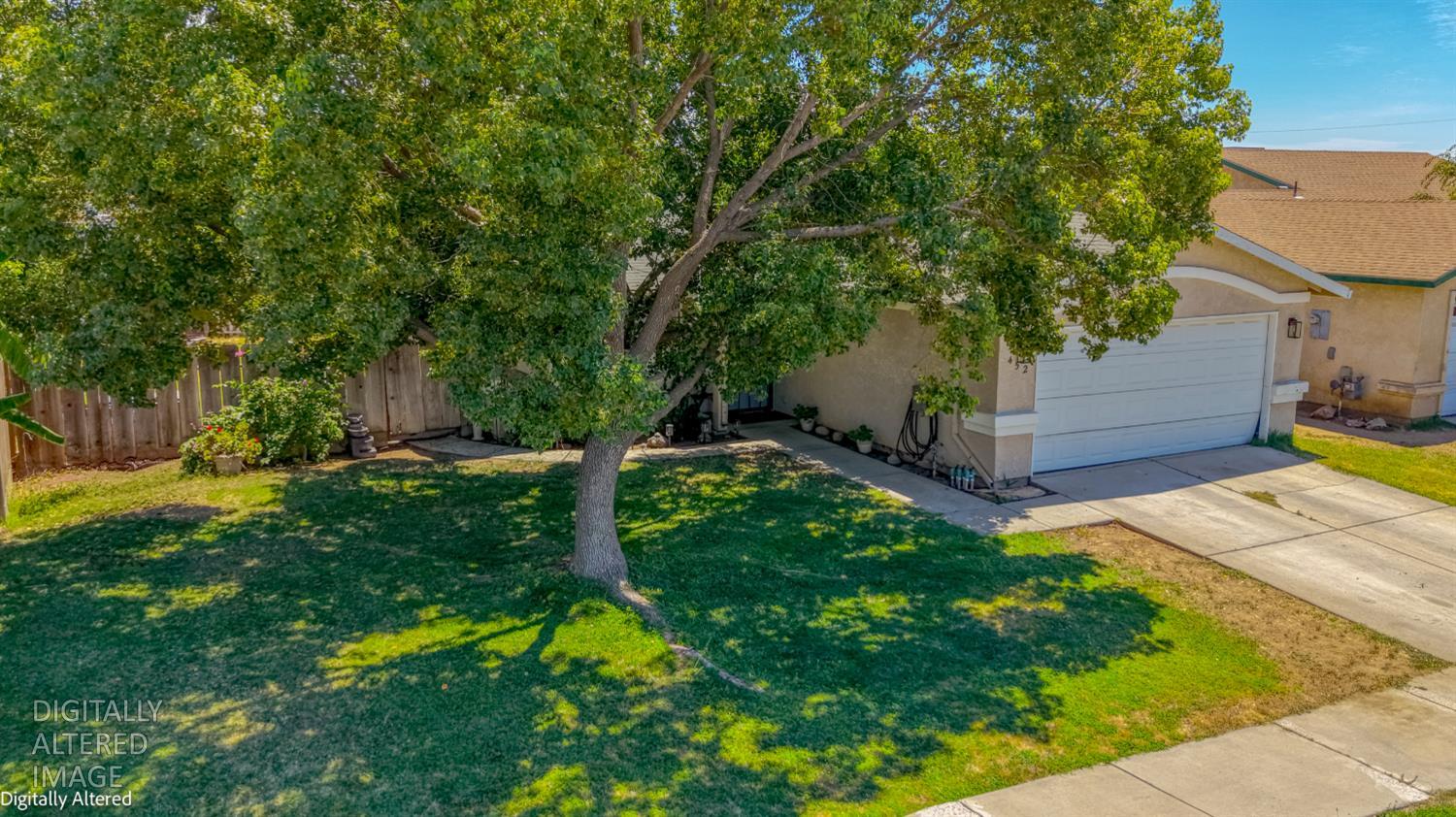452 Las Brisas Ct, Merced, CA 95341