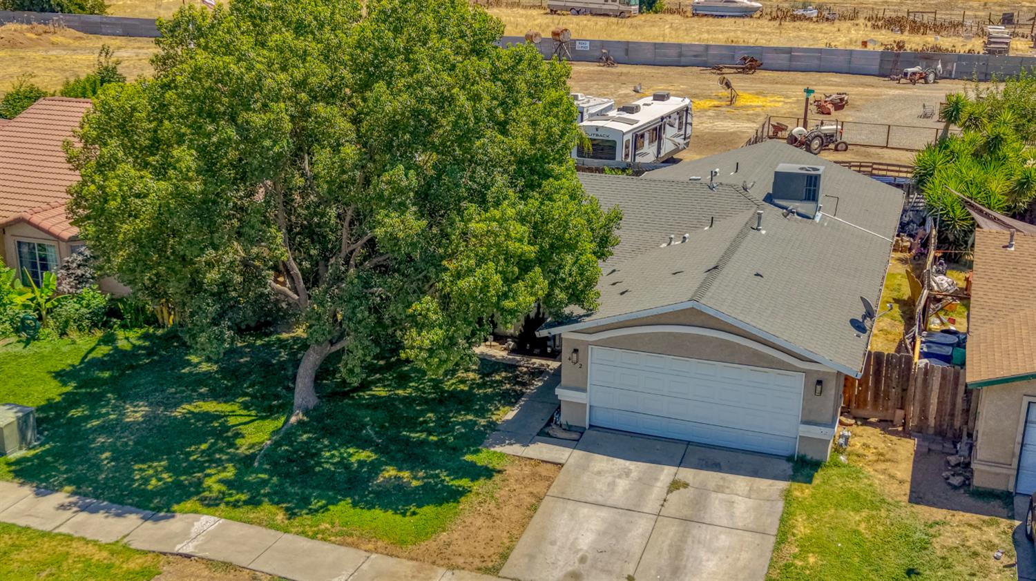452 Las Brisas Ct, Merced, CA 95341