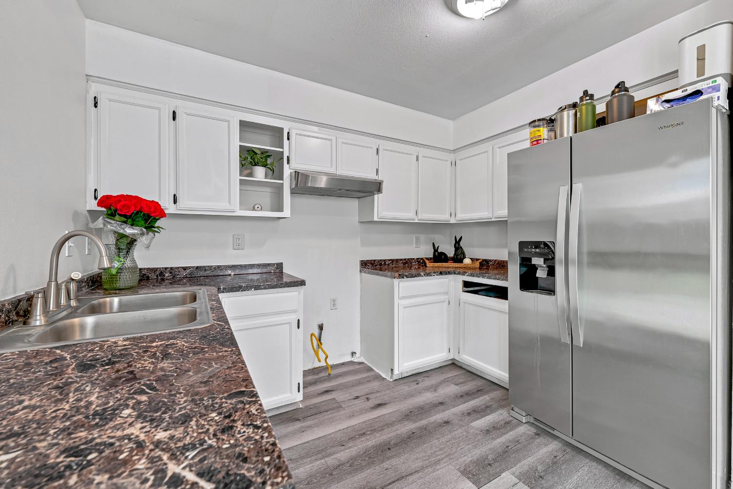 452 Las Brisas Ct, Merced, CA 95341
