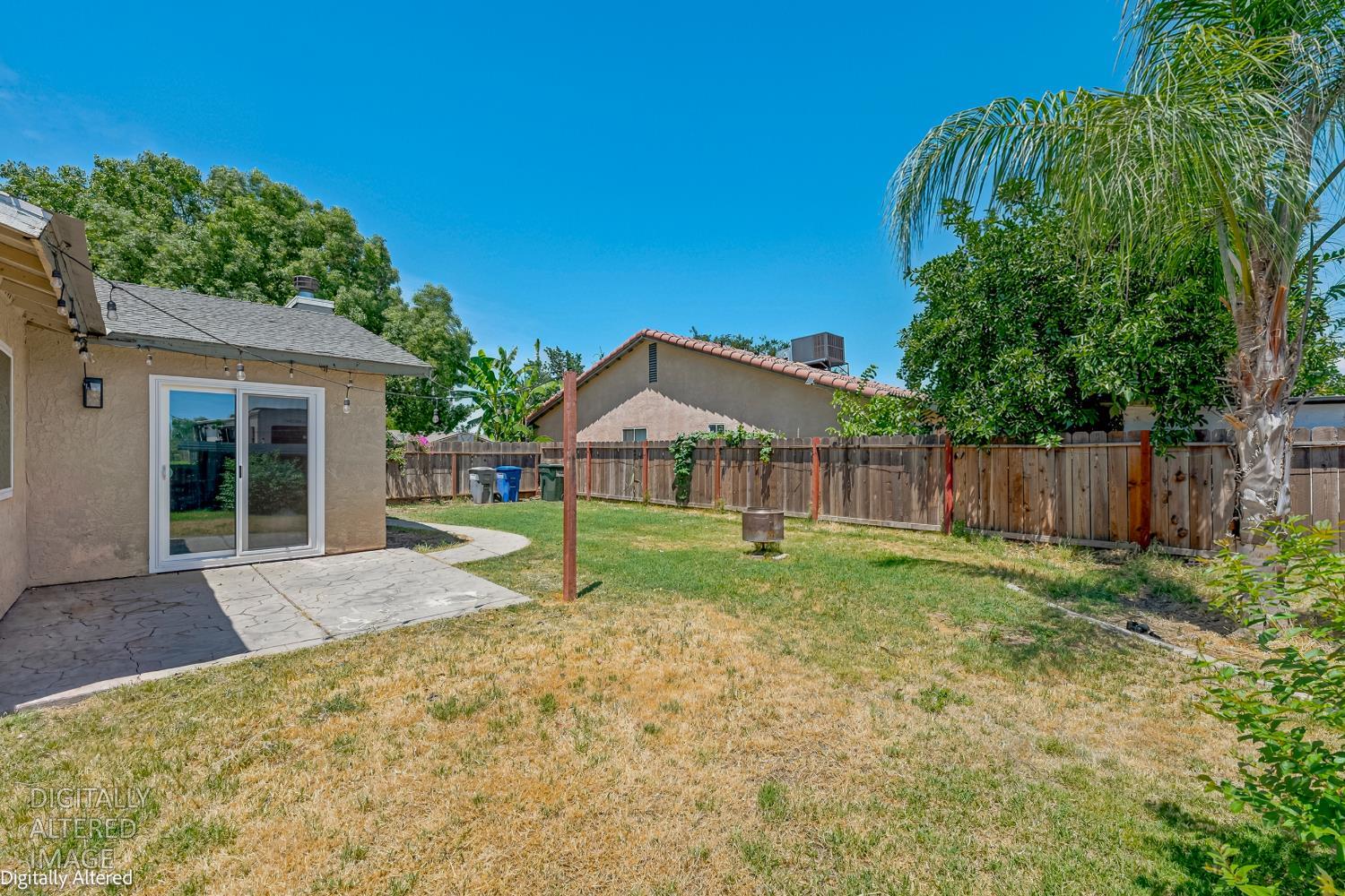 452 Las Brisas Ct, Merced, CA 95341