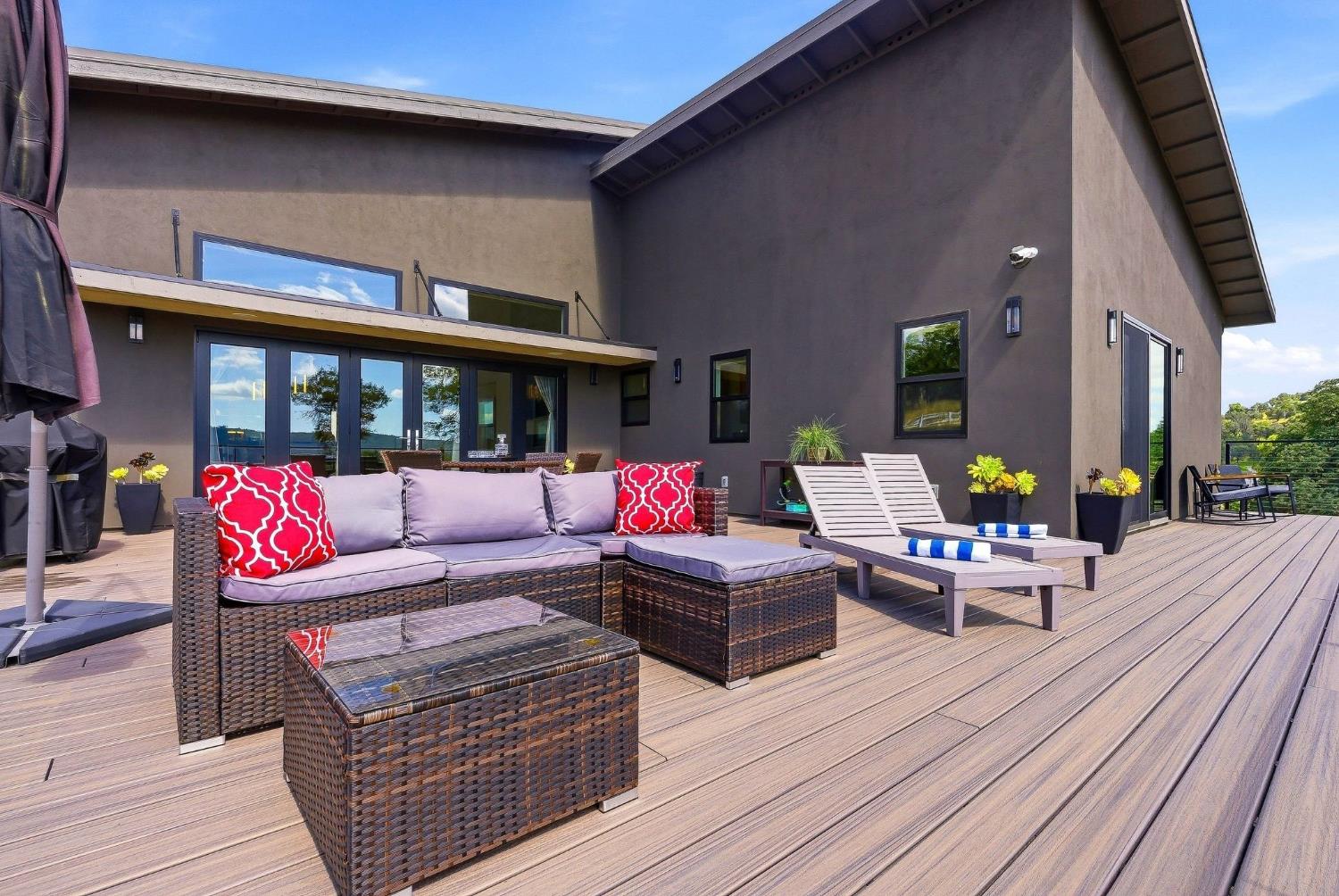 2033 Quiver St, Copperopolis, CA 95228