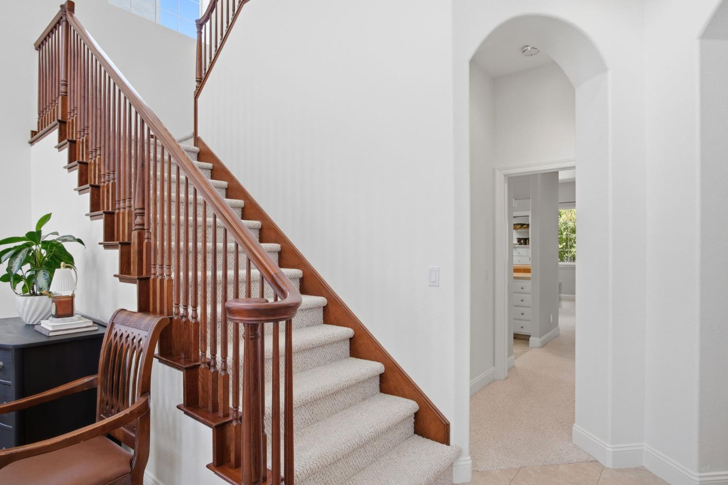 2835 CASTLEVIEW Dr, Turlock, CA 95382