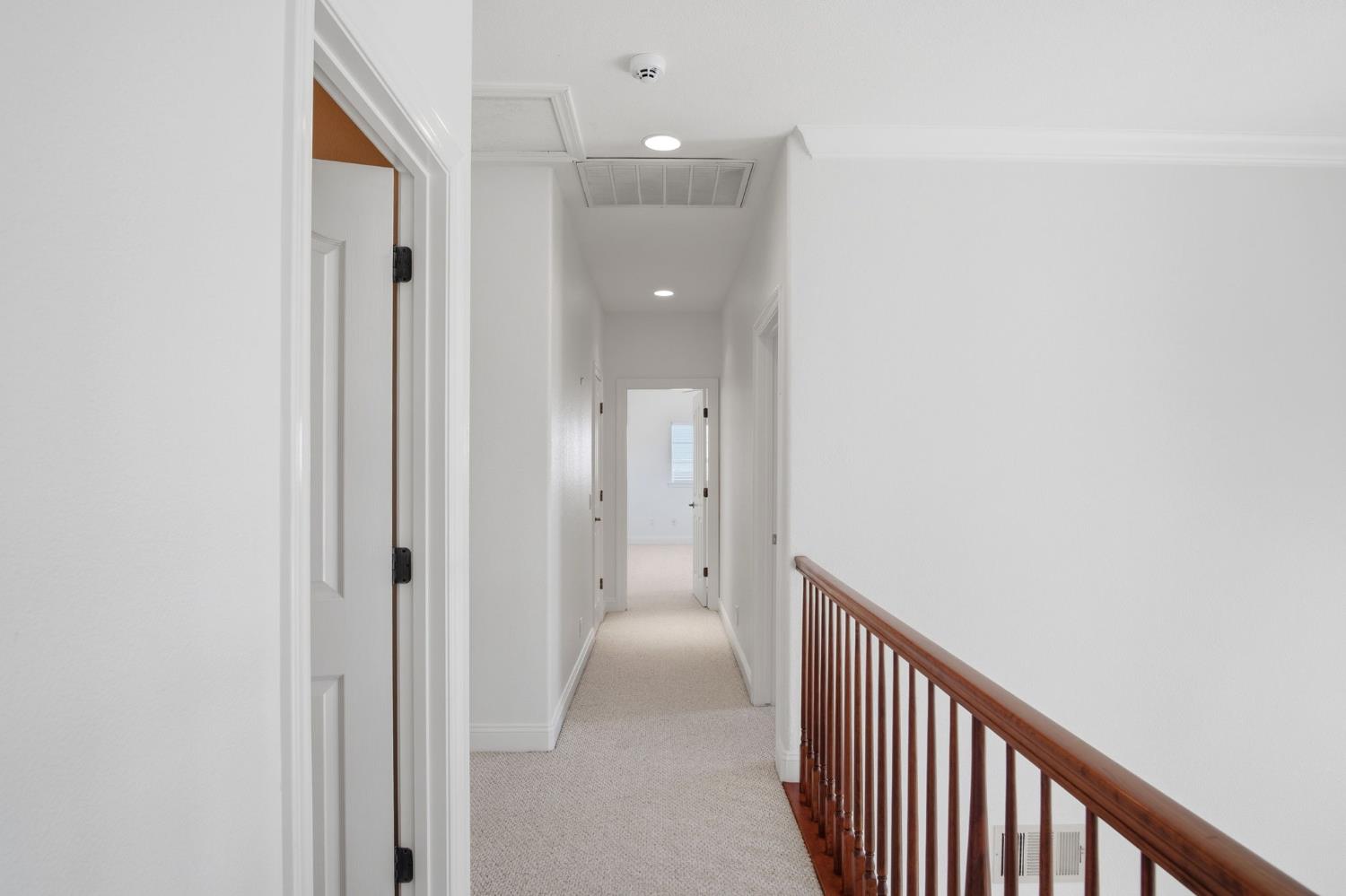 2835 CASTLEVIEW Dr, Turlock, CA 95382