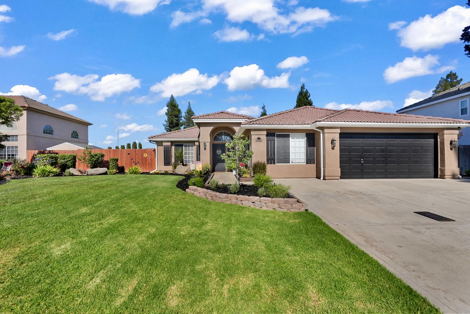 5090 Congressional St, Chowchilla, CA 93610