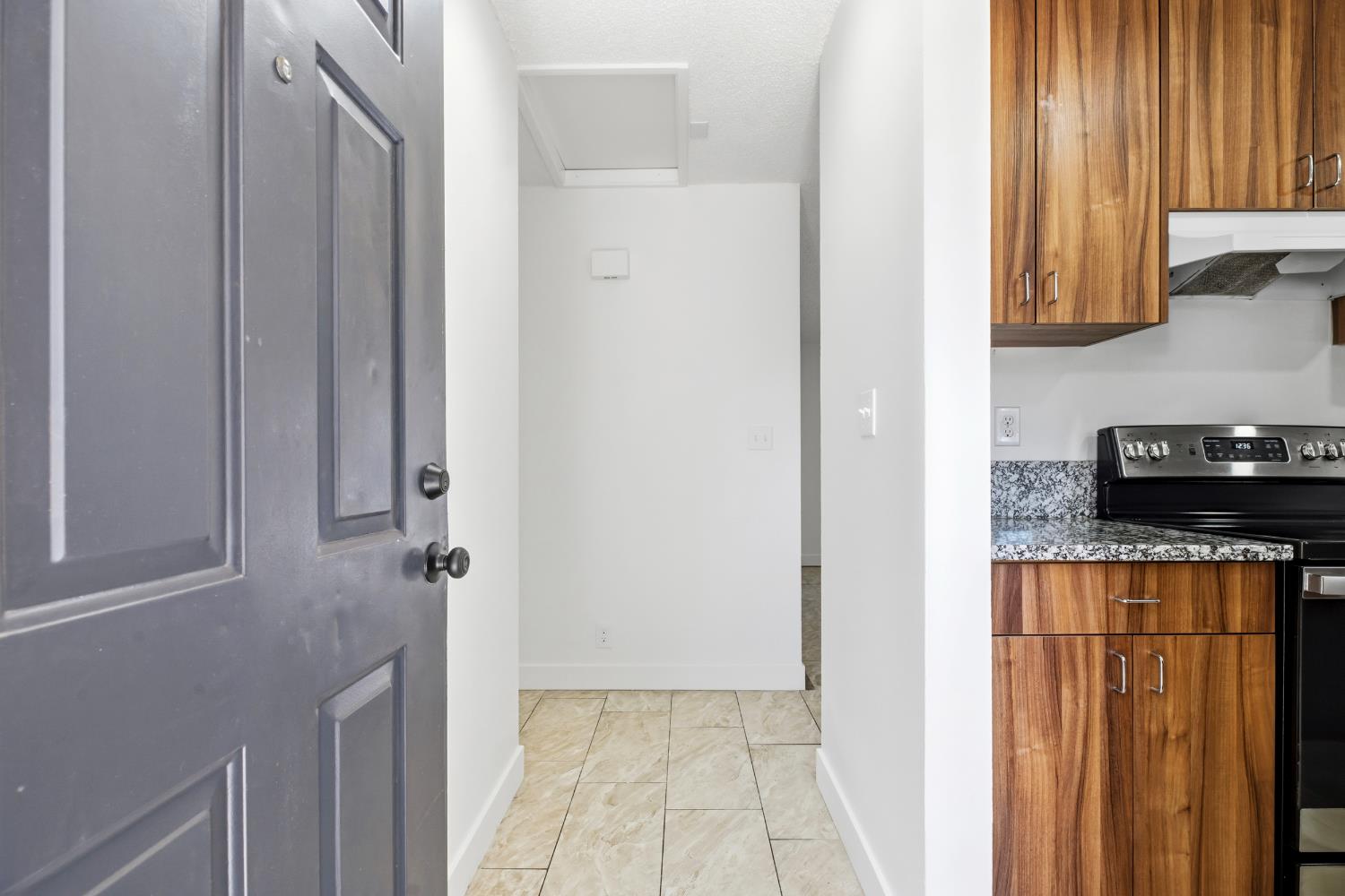 1205 I St, Merced, CA 95341