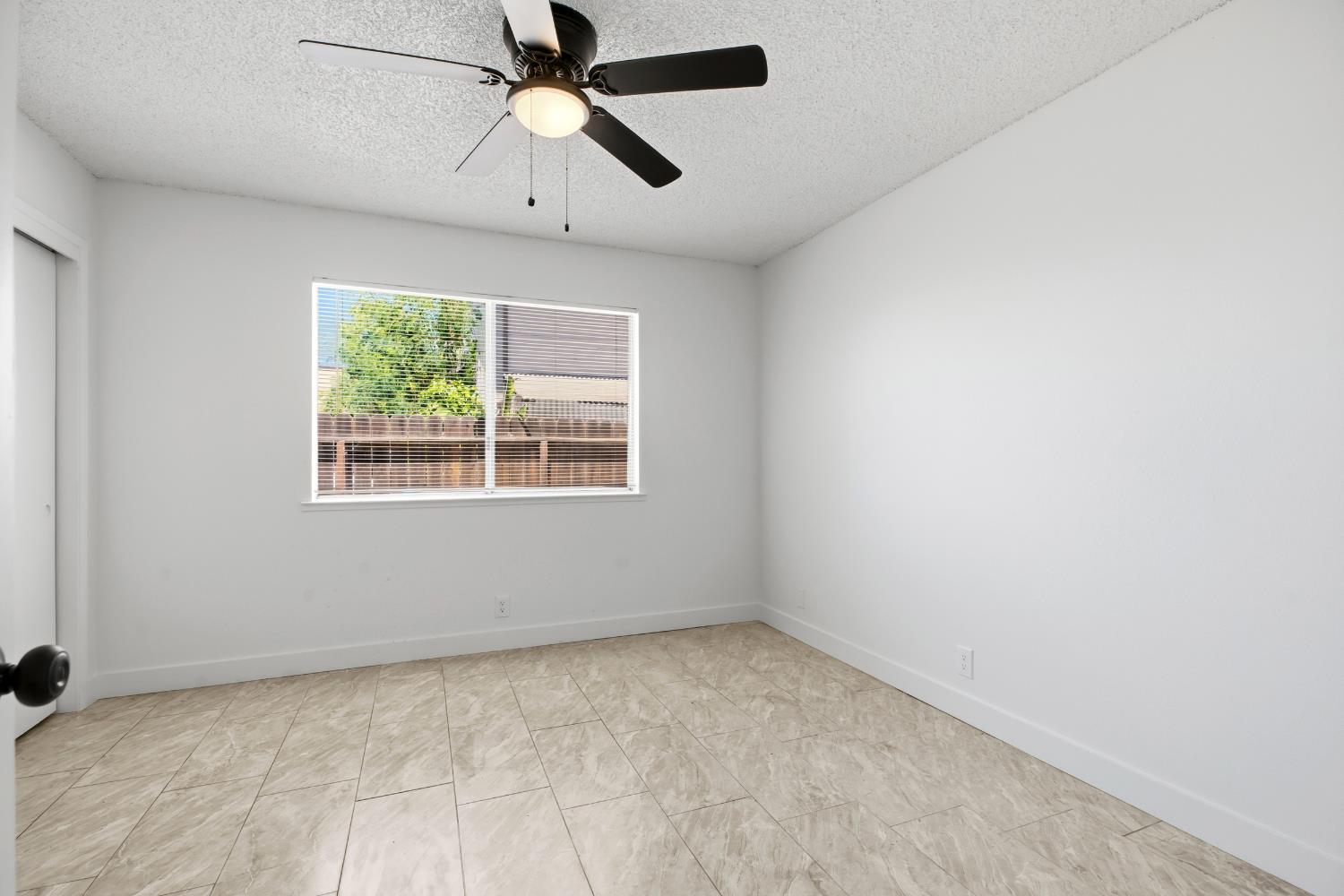 1205 I St, Merced, CA 95341