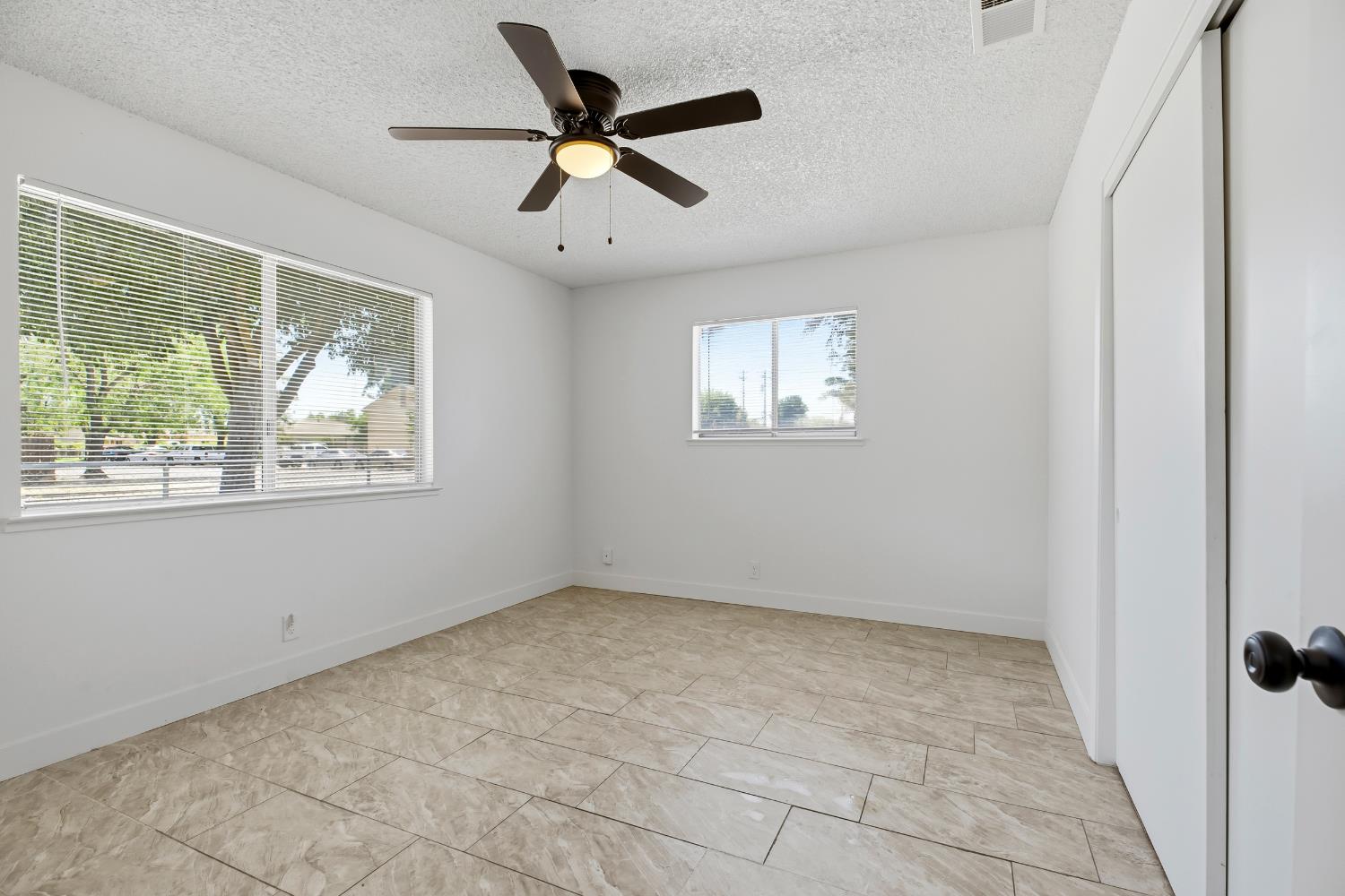 1205 I St, Merced, CA 95341