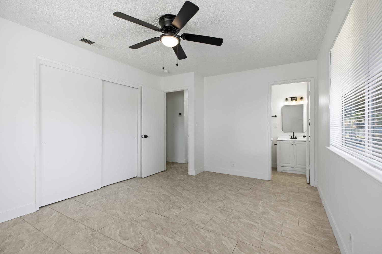 1205 I St, Merced, CA 95341