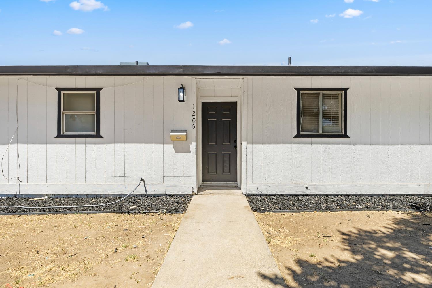 1205 I St, Merced, CA 95341