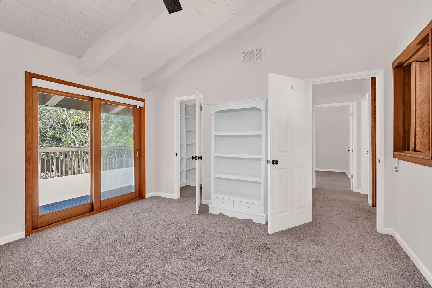 811 Monte Vista Ave, Los Banos, CA 93635