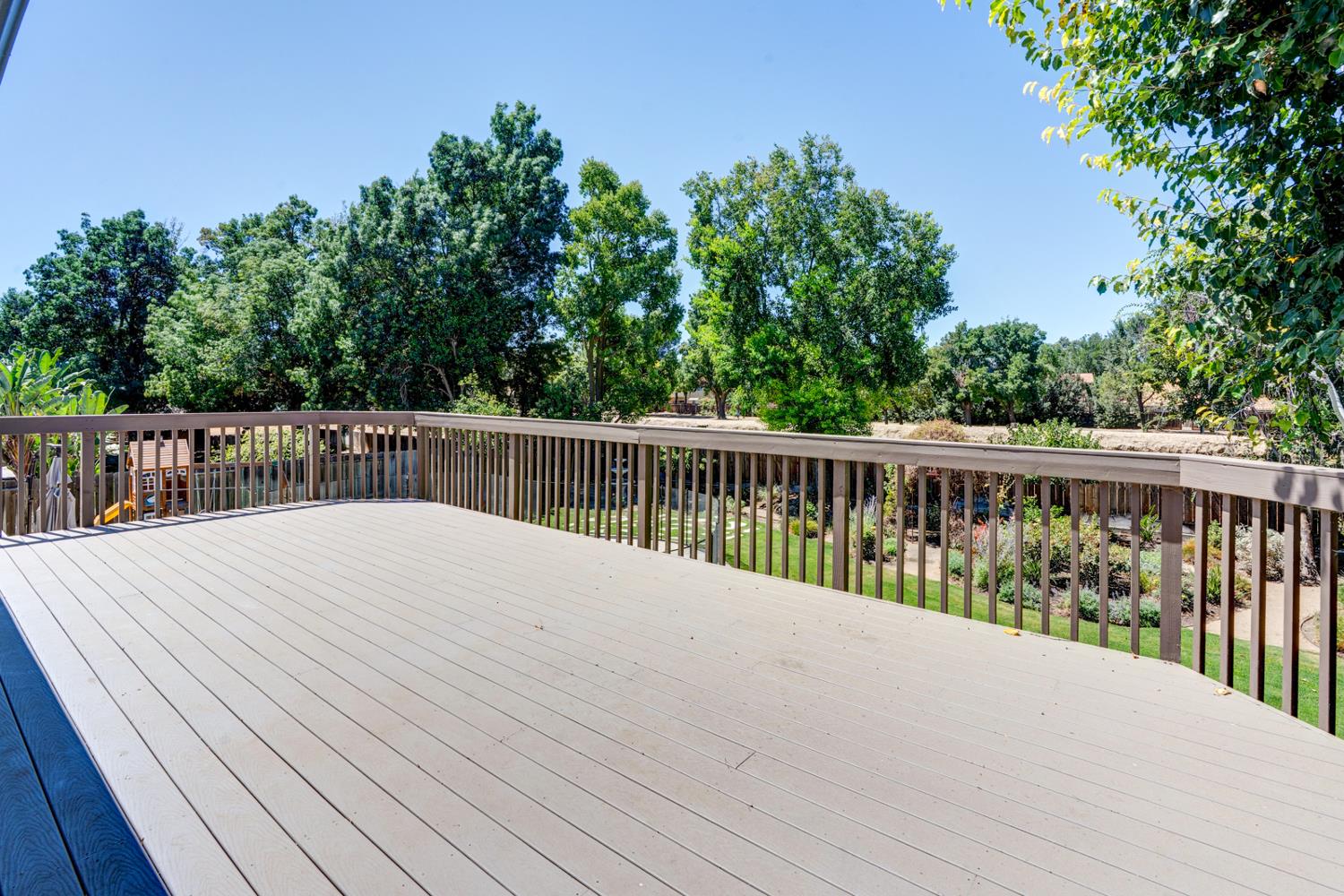 811 Monte Vista Ave, Los Banos, CA 93635