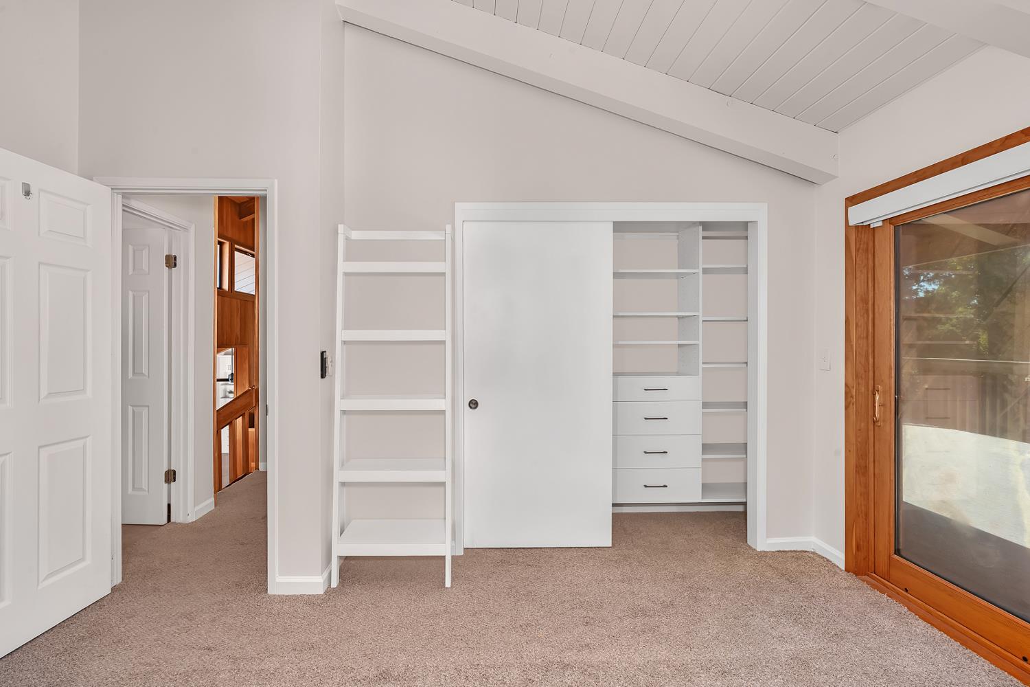 811 Monte Vista Ave, Los Banos, CA 93635