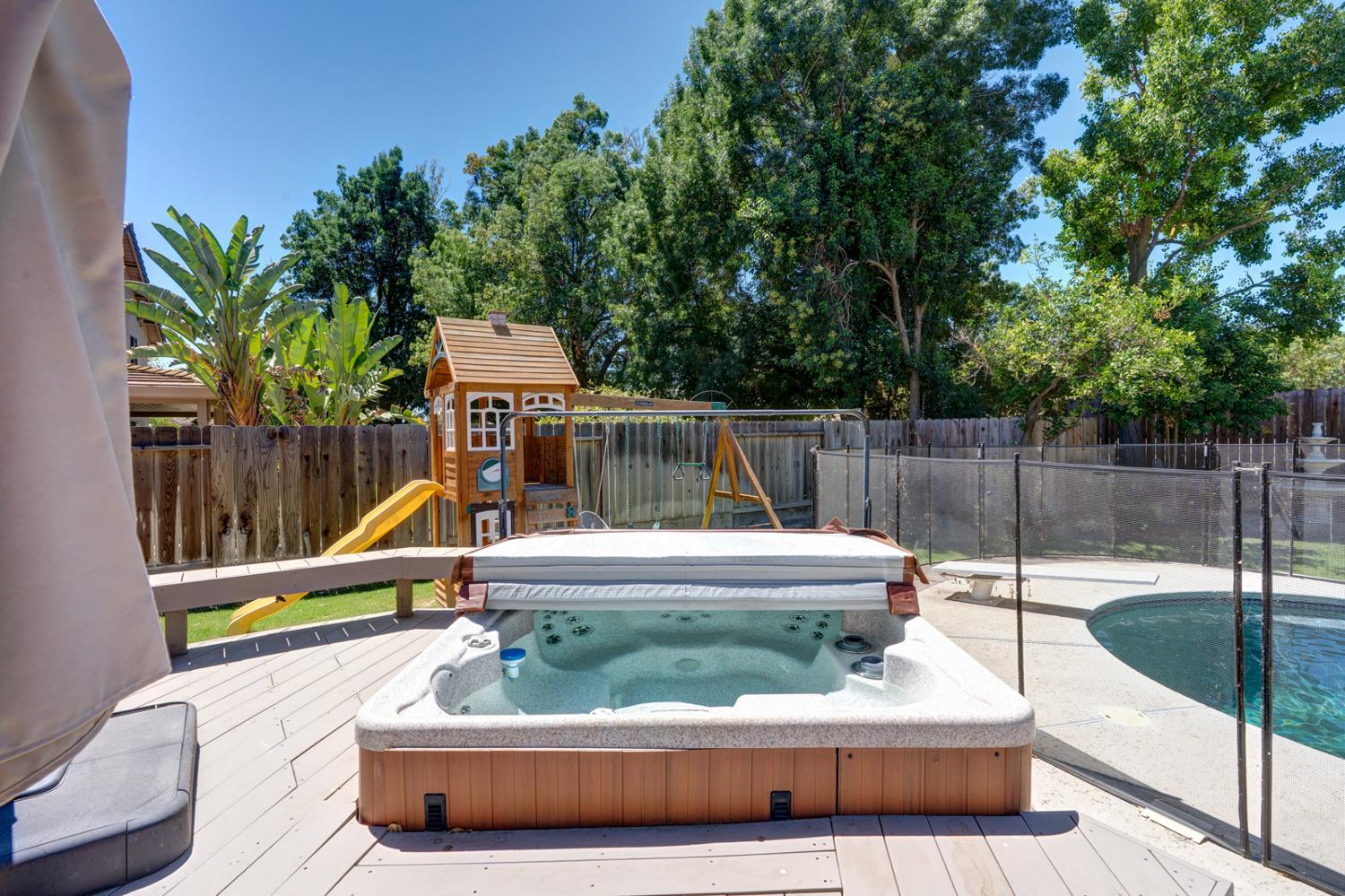 811 Monte Vista Ave, Los Banos, CA 93635