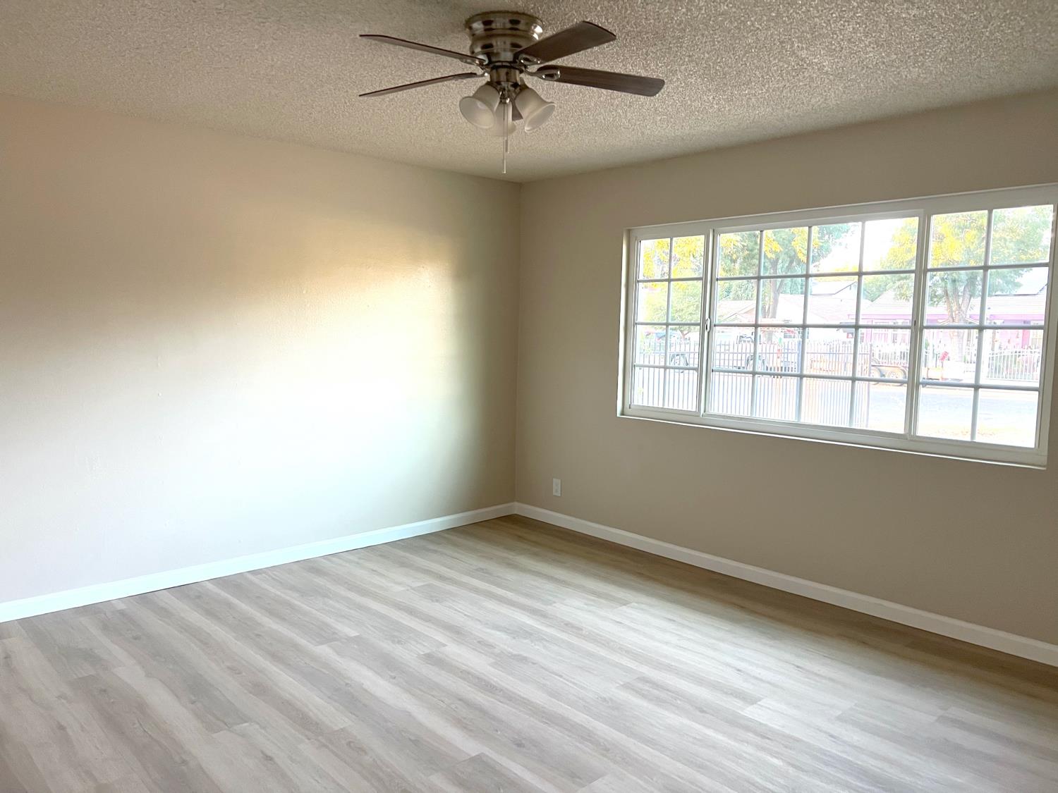 2151 Martin Luther King Jr Way, Merced, CA 95340