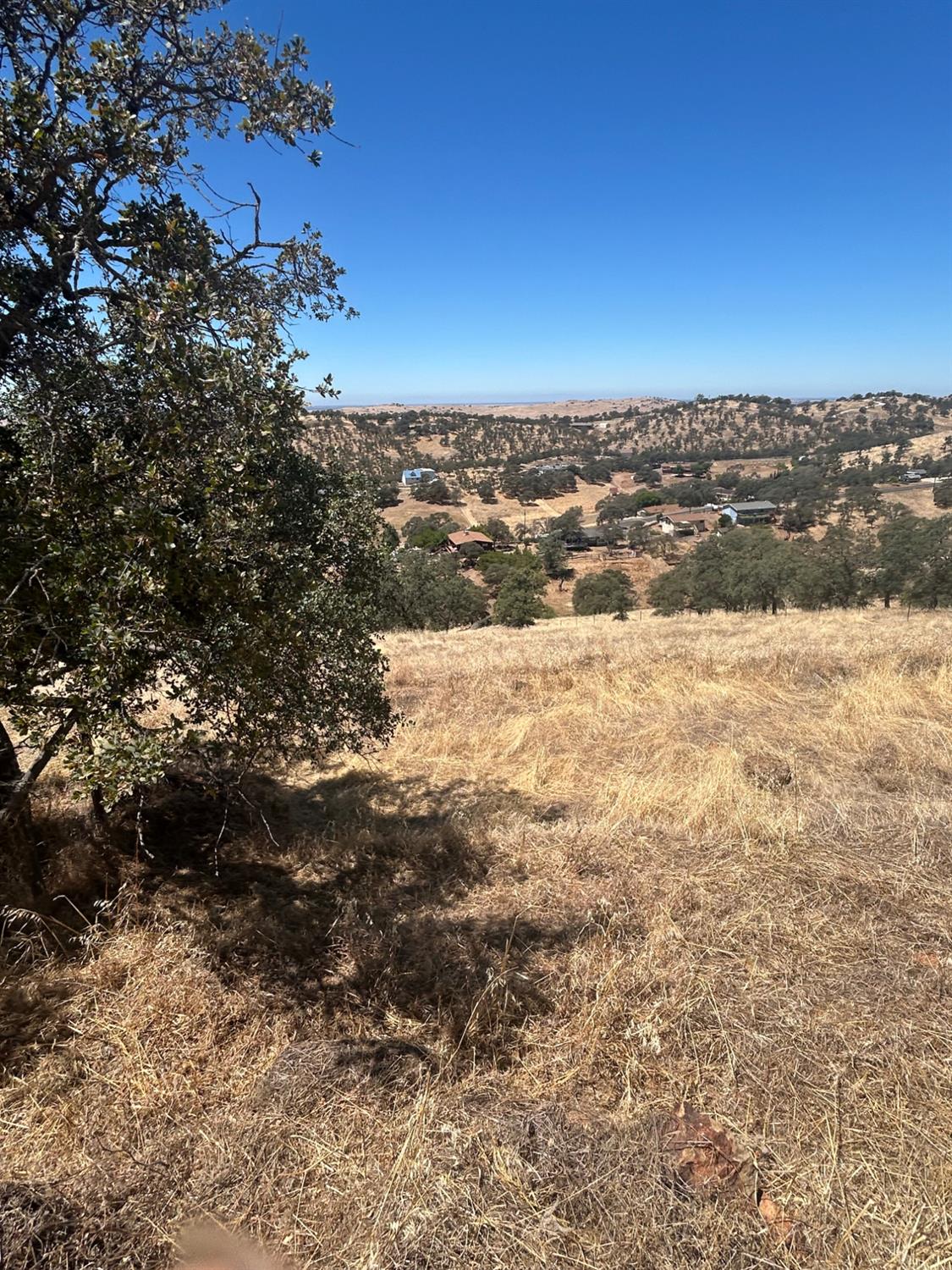 9657 Paraiso Blvd, La Grange, CA 95329