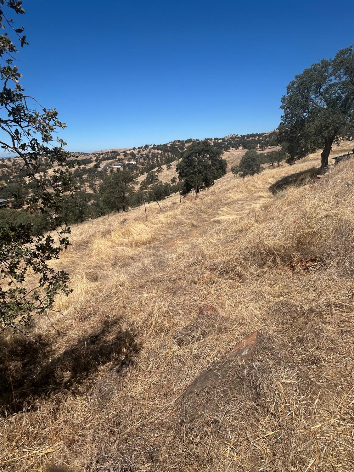 9657 Paraiso Blvd, La Grange, CA 95329