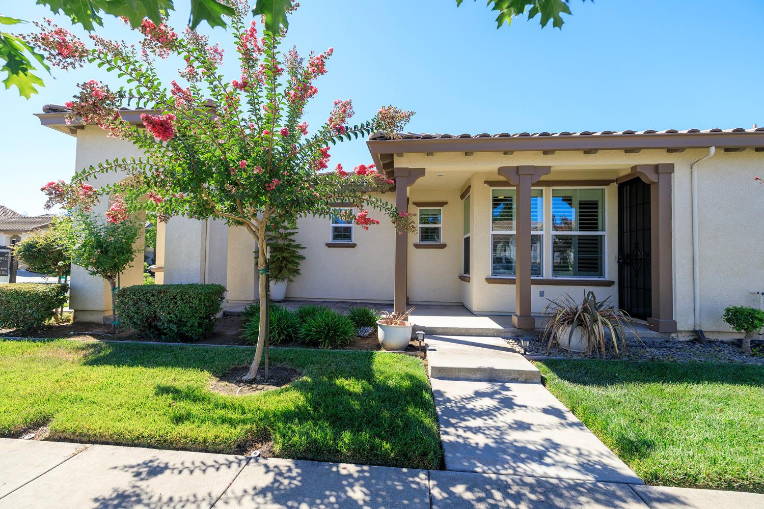 312 Merlot Dr, Oakdale, CA 95361