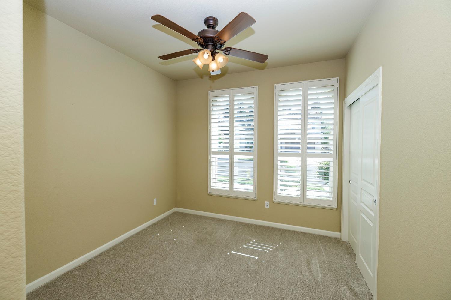 312 Merlot Dr, Oakdale, CA 95361