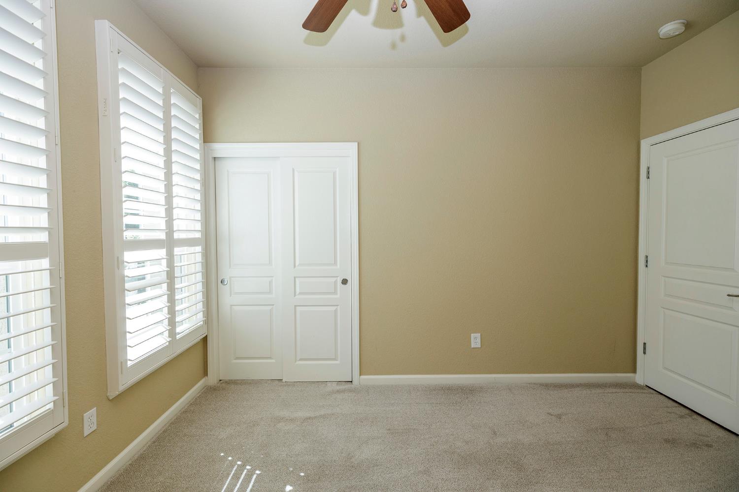 312 Merlot Dr, Oakdale, CA 95361