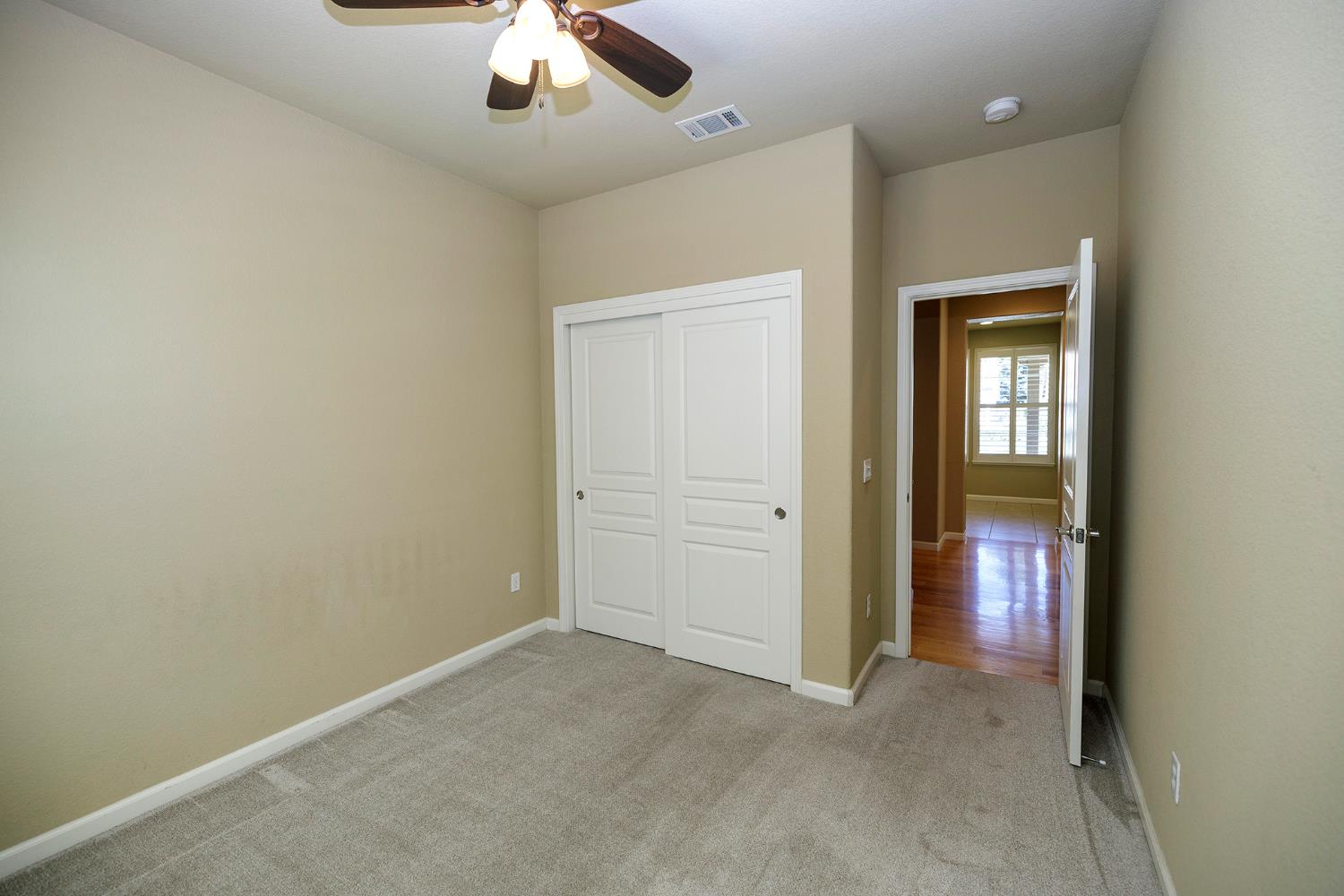 312 Merlot Dr, Oakdale, CA 95361