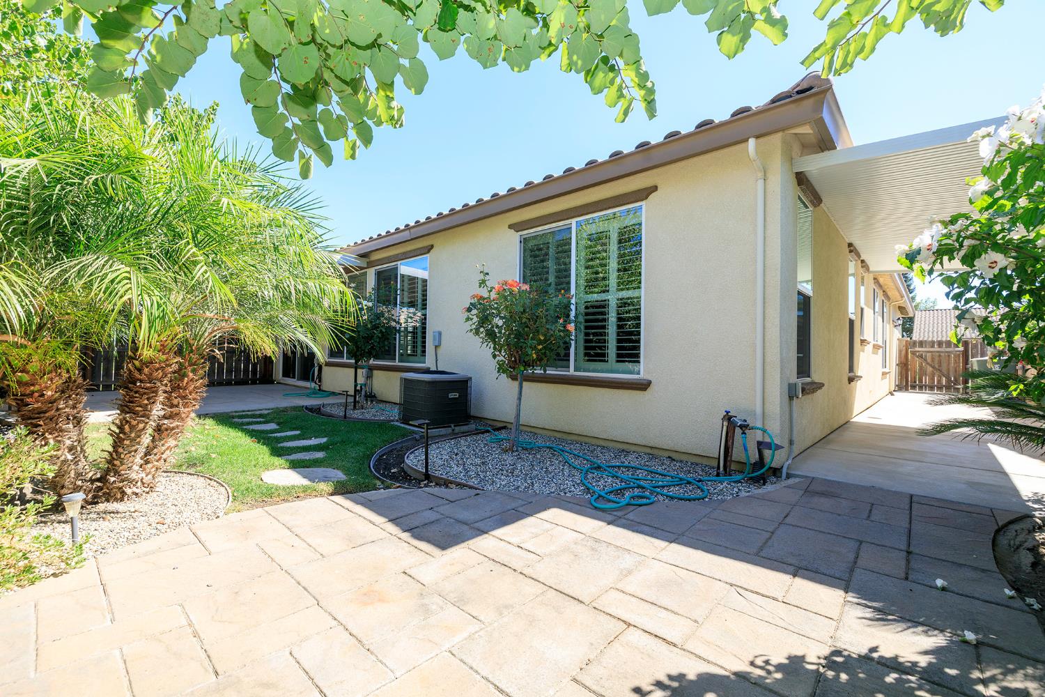 312 Merlot Dr, Oakdale, CA 95361