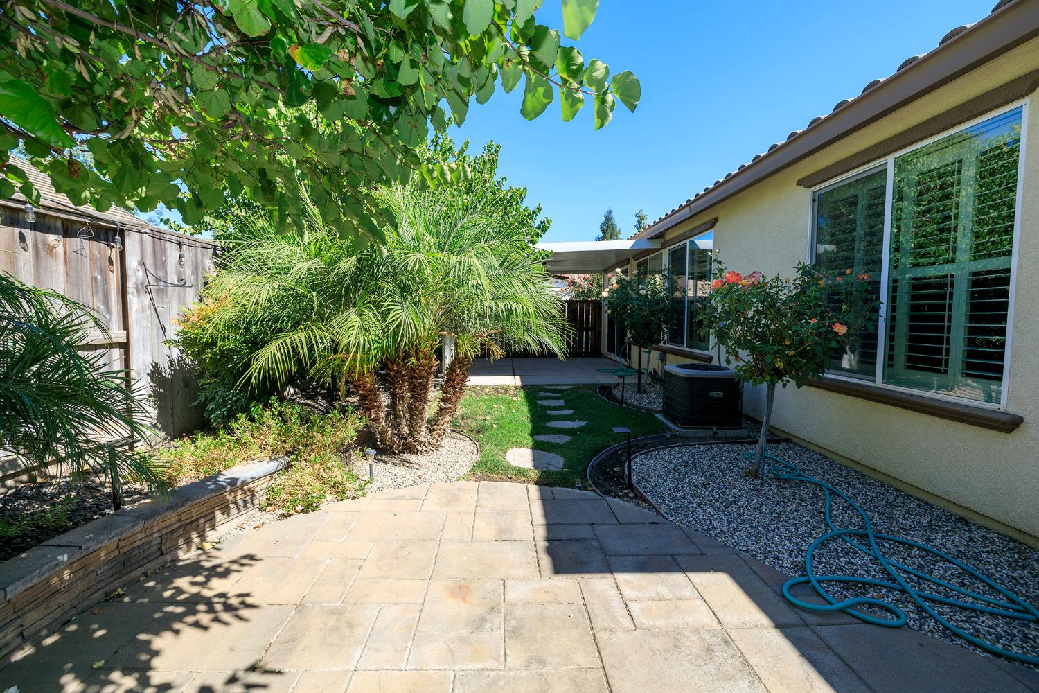 312 Merlot Dr, Oakdale, CA 95361