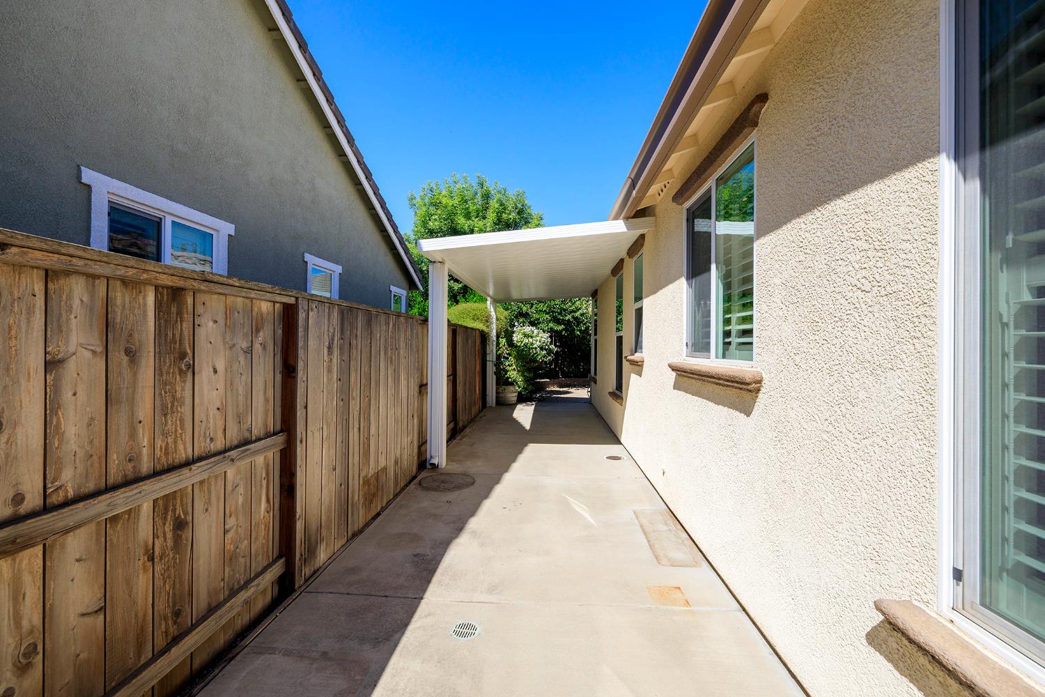 312 Merlot Dr, Oakdale, CA 95361