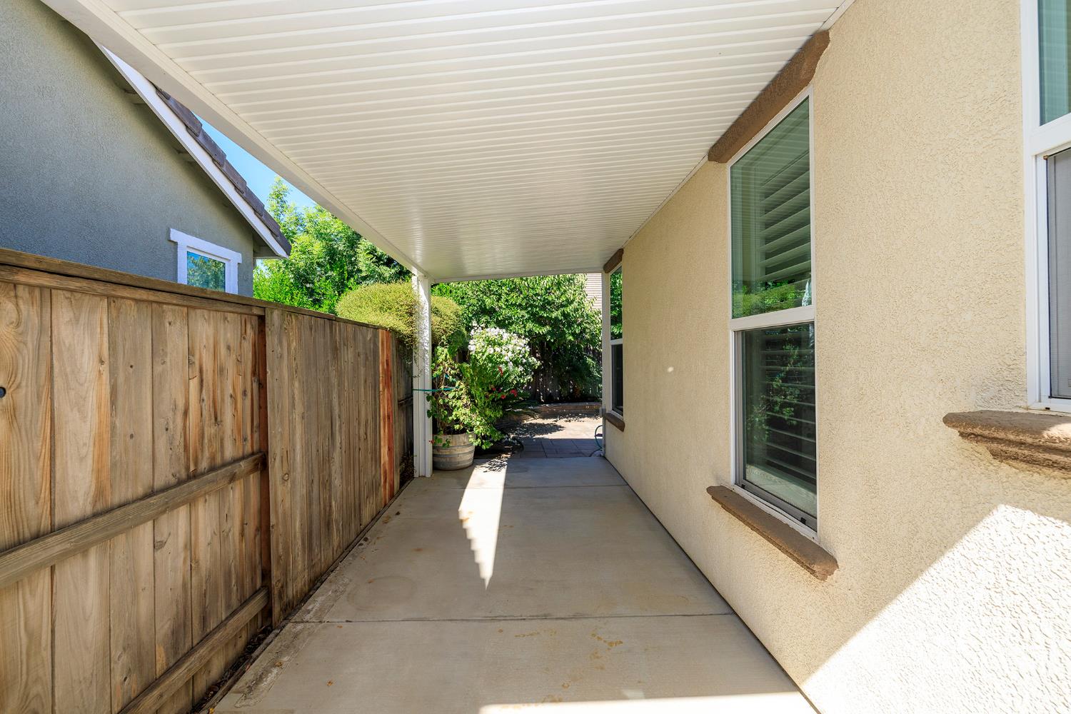312 Merlot Dr, Oakdale, CA 95361