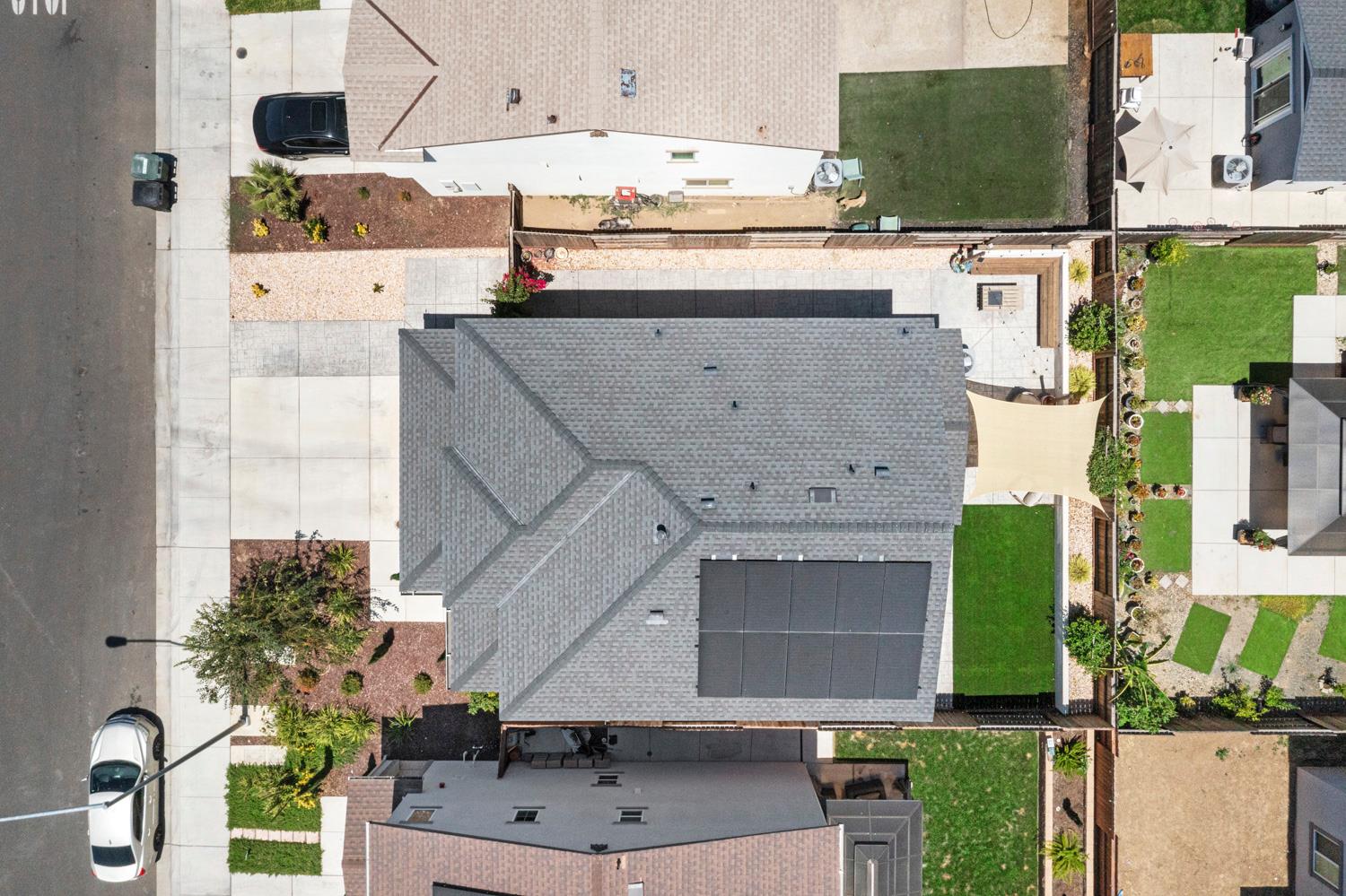 6422 Maple Leaf Ln, Riverbank, CA 95367
