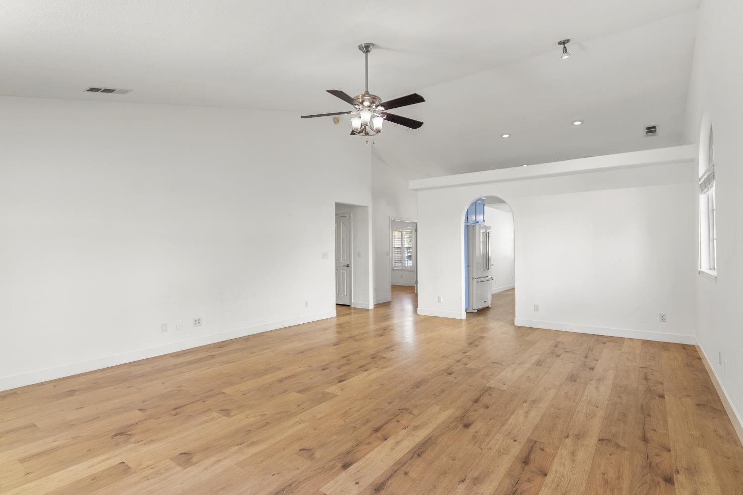 728 Vermeulen Dr, Ripon, CA 95366