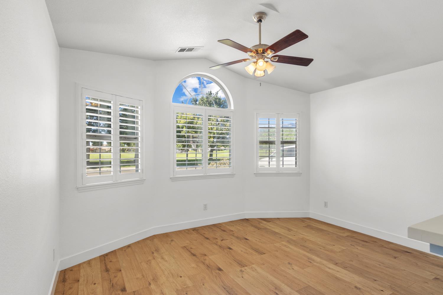 728 Vermeulen Dr, Ripon, CA 95366