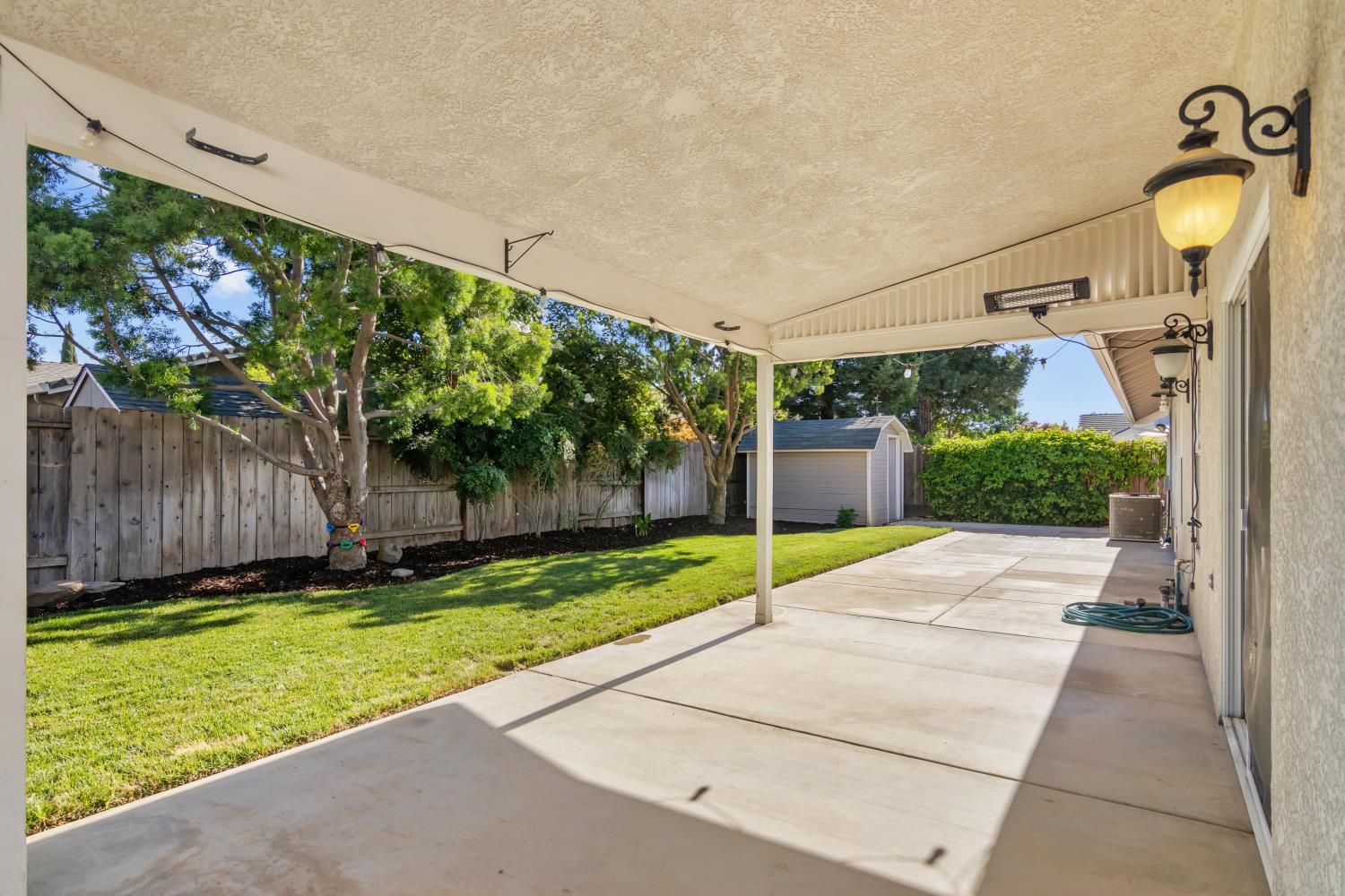 728 Vermeulen Dr, Ripon, CA 95366