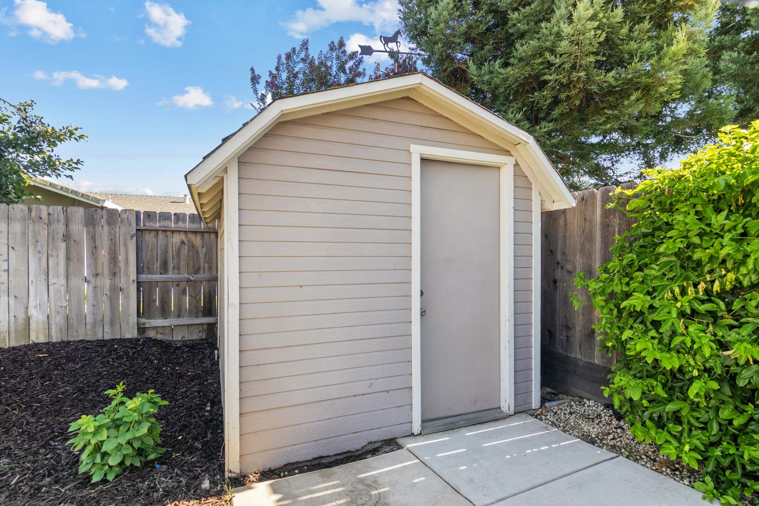 728 Vermeulen Dr, Ripon, CA 95366