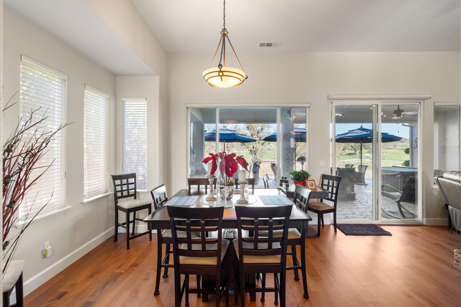 352 Mitchell Lake Ln, Copperopolis, CA 95228