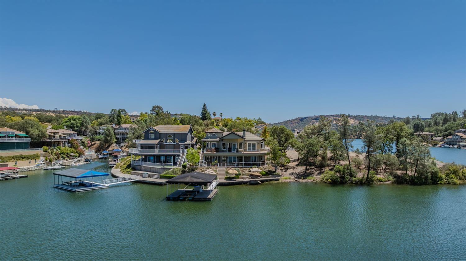 1137 Shoreline Ct, Copperopolis, CA 95228