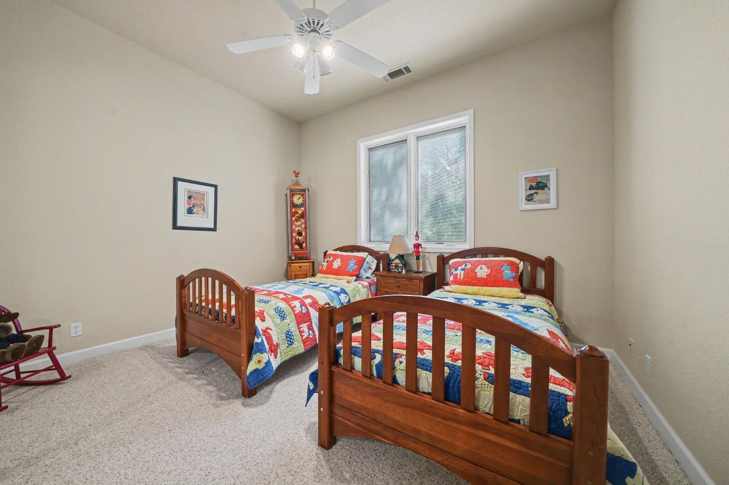 1137 Shoreline Ct, Copperopolis, CA 95228