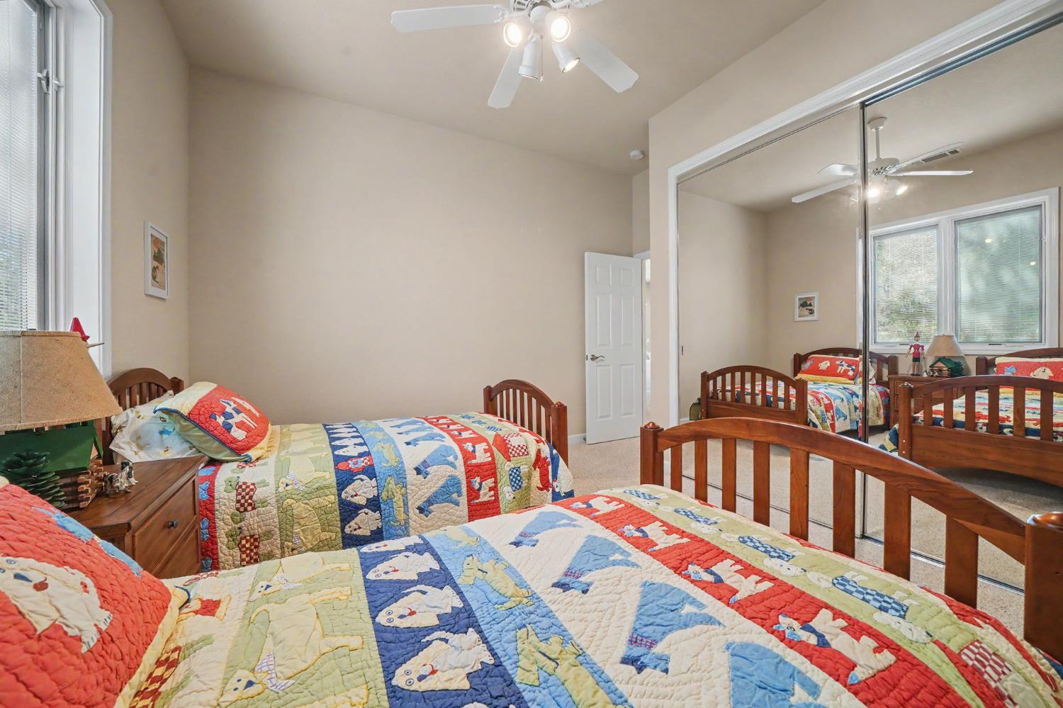 1137 Shoreline Ct, Copperopolis, CA 95228