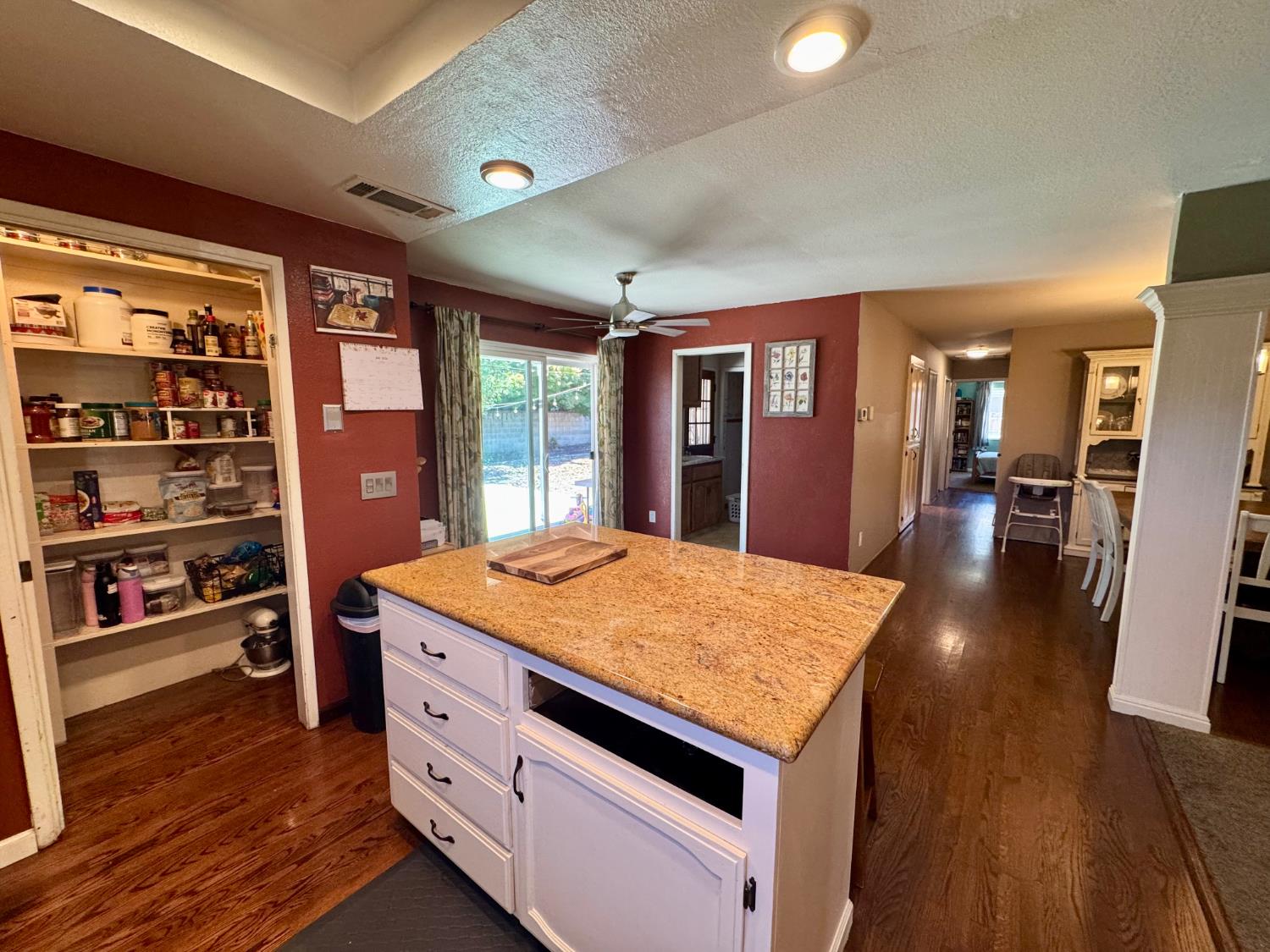 1620 N Highlands Ave, Turlock, CA 95382