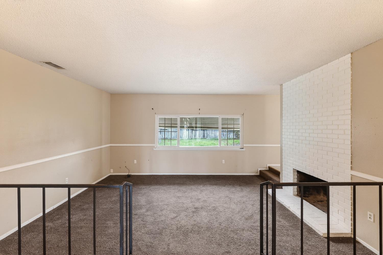 3205 N Parsons Ave, Merced, CA 95340