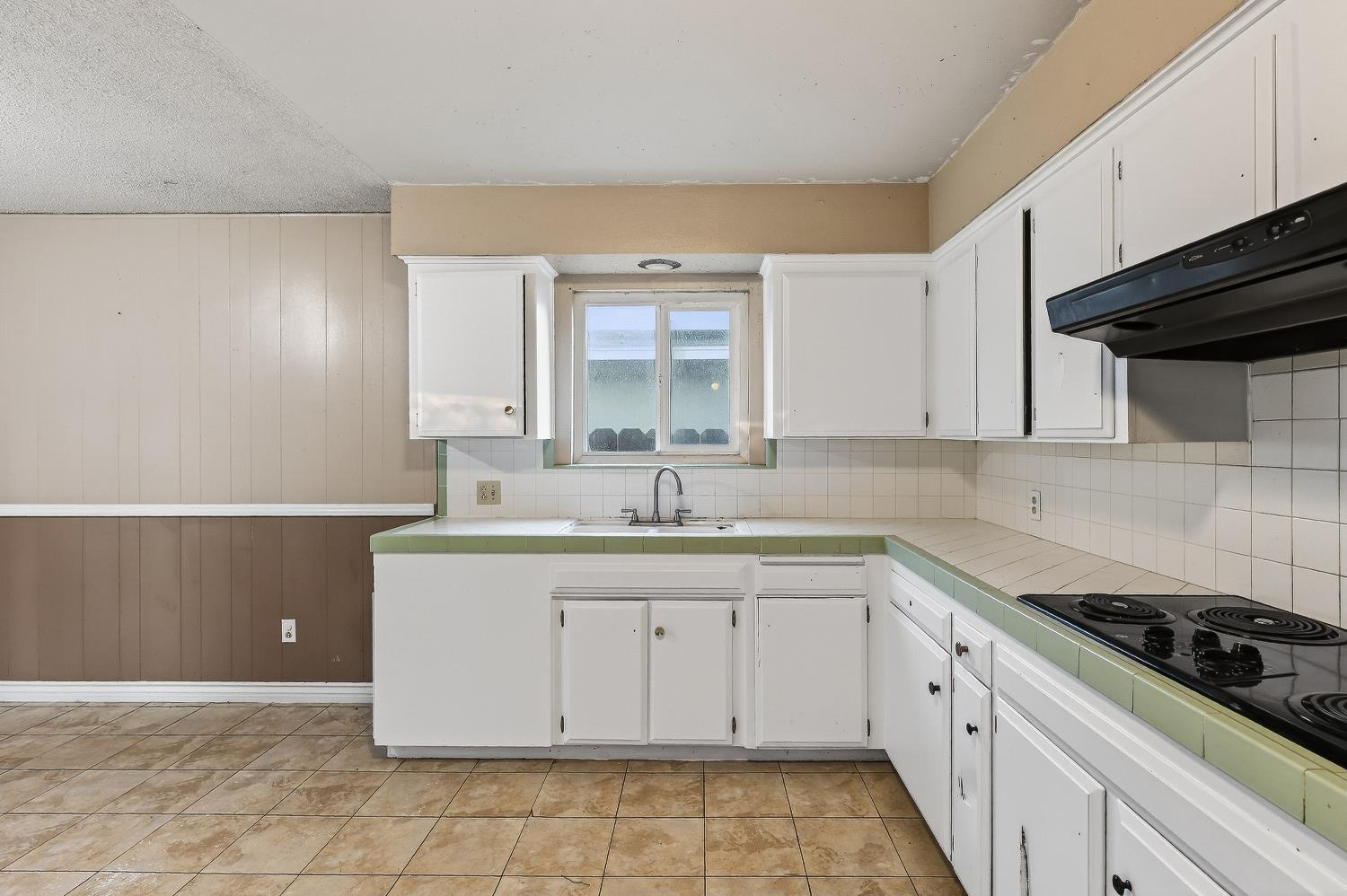 3205 N Parsons Ave, Merced, CA 95340